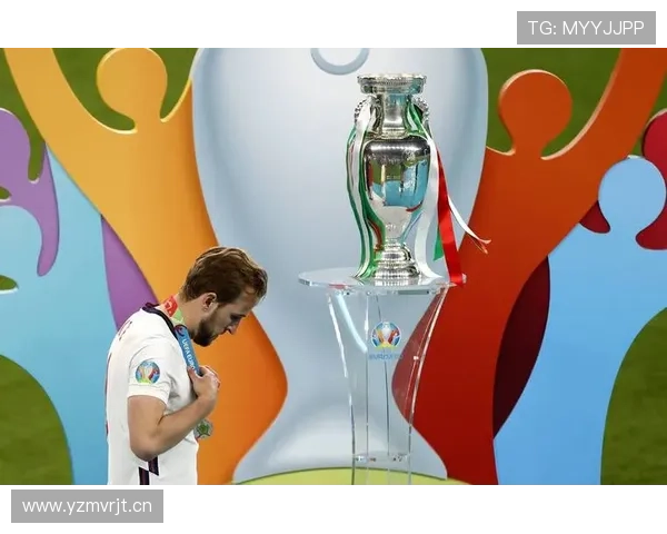 沃特金斯 vs 凯恩：英格兰主力前锋之争