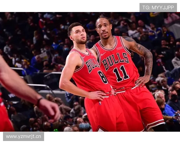 扬尼斯挡拆拉开空间效率提升，拉文防守对位难阻持续得分